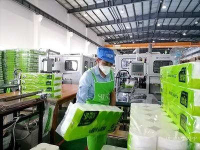 普洱:用活绿色资源 做好“林文章”
